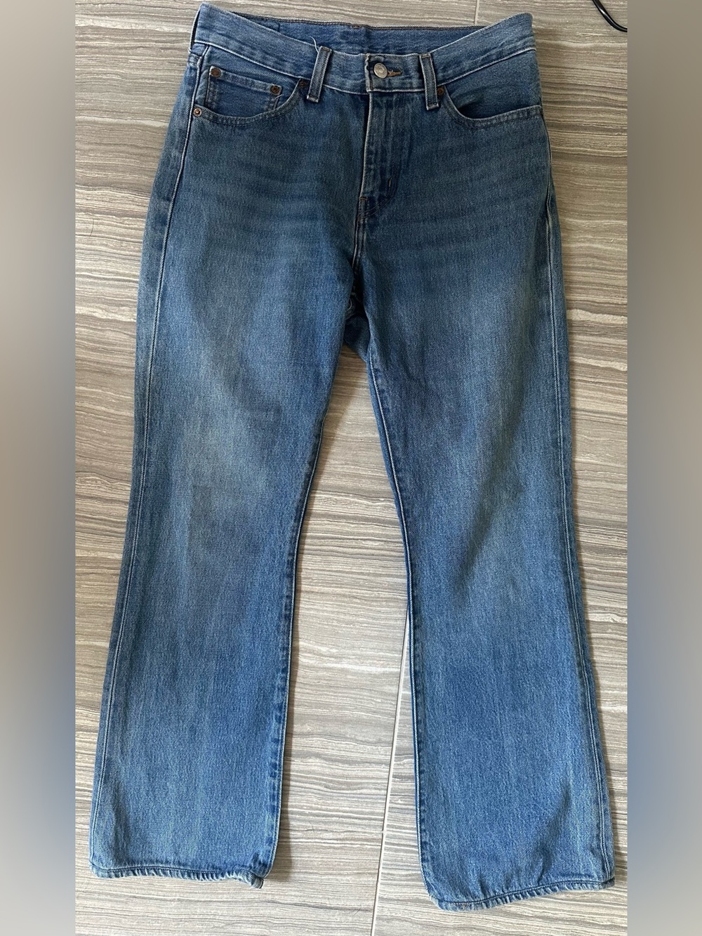Levi's Women's Straight-Leg Jeans in Medium Blue Denim